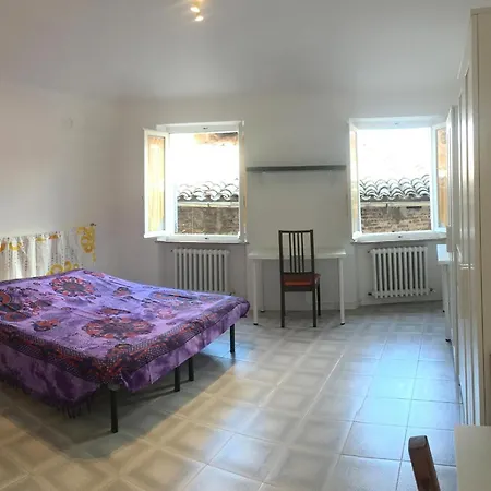 Monolocali In Centro Storico Lägenhet Urbino