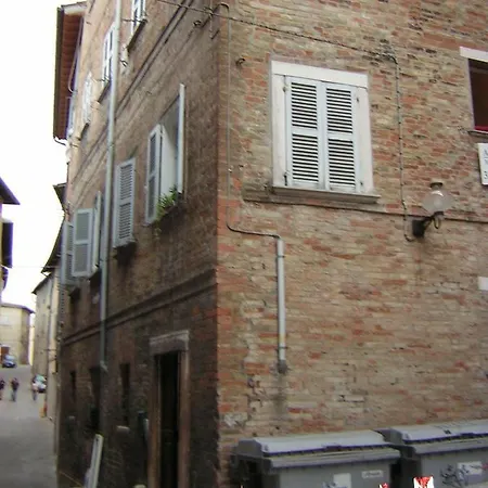Monolocali In Centro Storico * Urbino